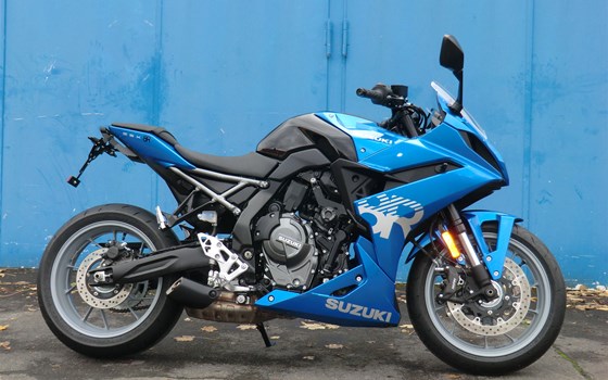 Gebrauchtmotorrad Suzuki GSX-8R - Bild 3