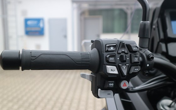 Gebrauchtmotorrad Honda NT1100 DCT Electronic Suspension - Bild 15