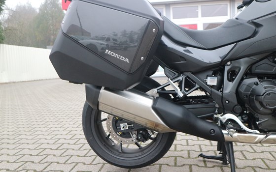 Gebrauchtmotorrad Honda NT1100 DCT Electronic Suspension - Bild 6