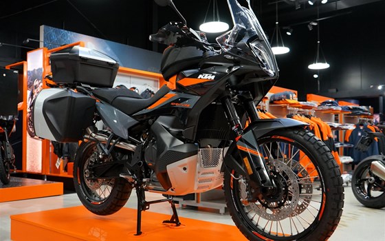 Neufahrzeug KTM 890 Adventure - Bild 1