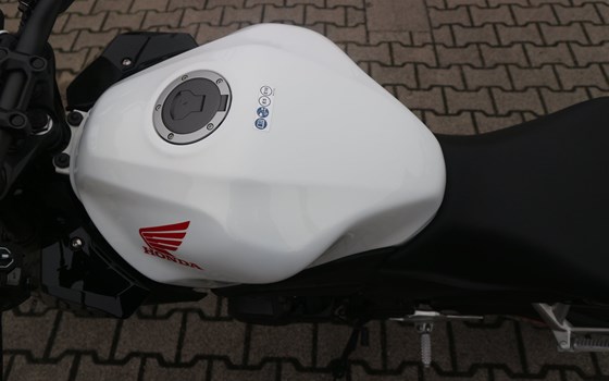 Gebrauchtmotorrad Honda CB500 Hornet - Bild 16