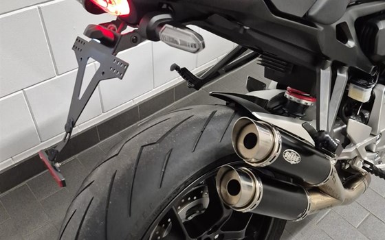 Gebrauchtmotorrad Honda CB 1000 R - Bild 11