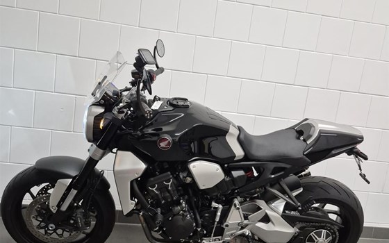 Gebrauchtmotorrad Honda CB 1000 R - Bild 15