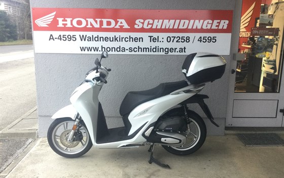 Gebrauchtmotorrad Honda SH125i - Bild 1