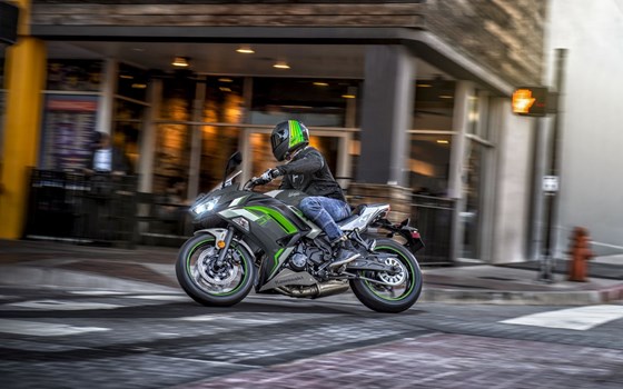 Gebrauchtmotorrad Kawasaki Ninja 650 - Bild 14