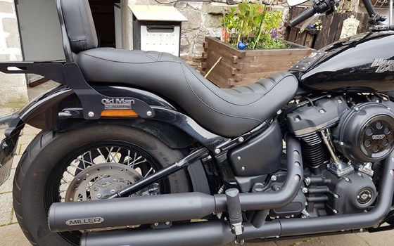 Gebrauchtmotorrad Harley-Davidson Softail Street Bob FXBB - Bild 3