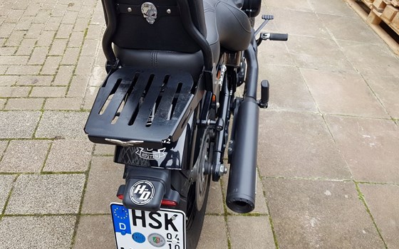 Gebrauchtmotorrad Harley-Davidson Softail Street Bob FXBB - Bild 4