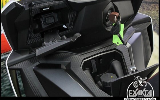 Neufahrzeug Aprilia SR GT 125 - Bild 9