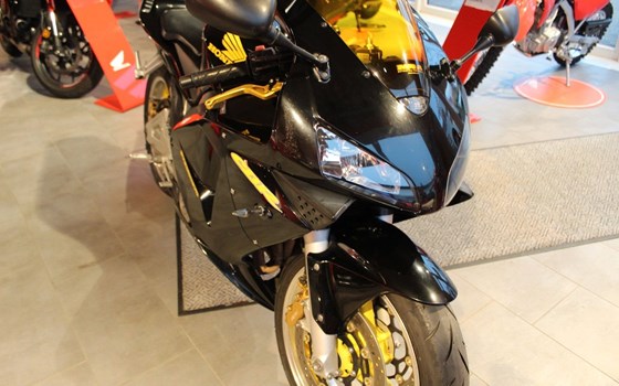 Gebrauchtmotorrad Honda CBR600RR - Bild 2