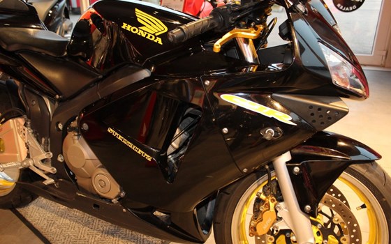 Gebrauchtmotorrad Honda CBR600RR - Bild 3