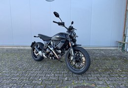 Gebrauchte Ducati Scrambler Icon Dark