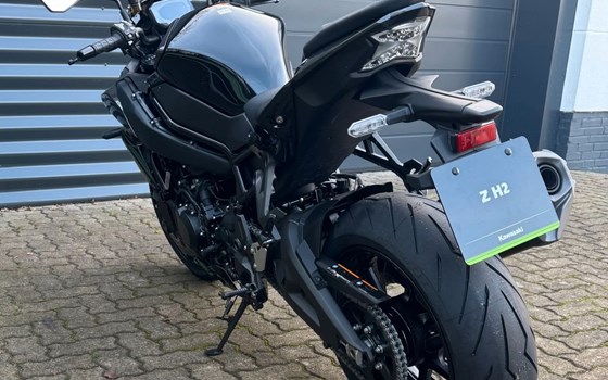 Neufahrzeug Kawasaki Z H2 - Bild 8
