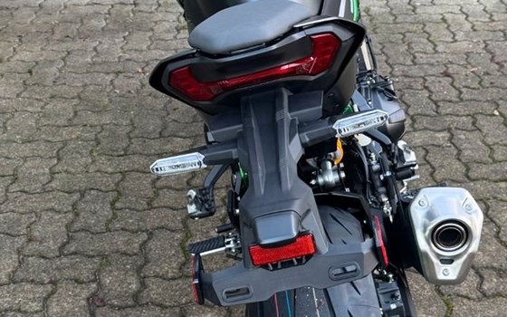 Neufahrzeug Kawasaki Z900 SE - Bild 7