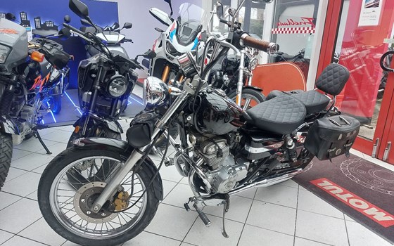 Gebrauchtmotorrad Honda CA 125 Rebel - Bild 2