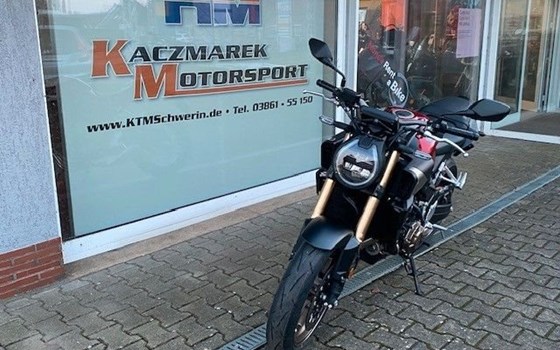 Gebrauchtmotorrad Honda CB650R E-Clutch - Bild 2