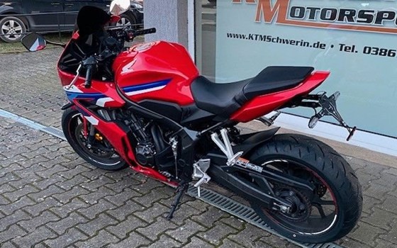 Gebrauchtmotorrad Honda CBR650R - Bild 3