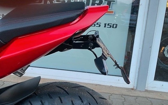 Gebrauchtmotorrad Honda CBR650R - Bild 8