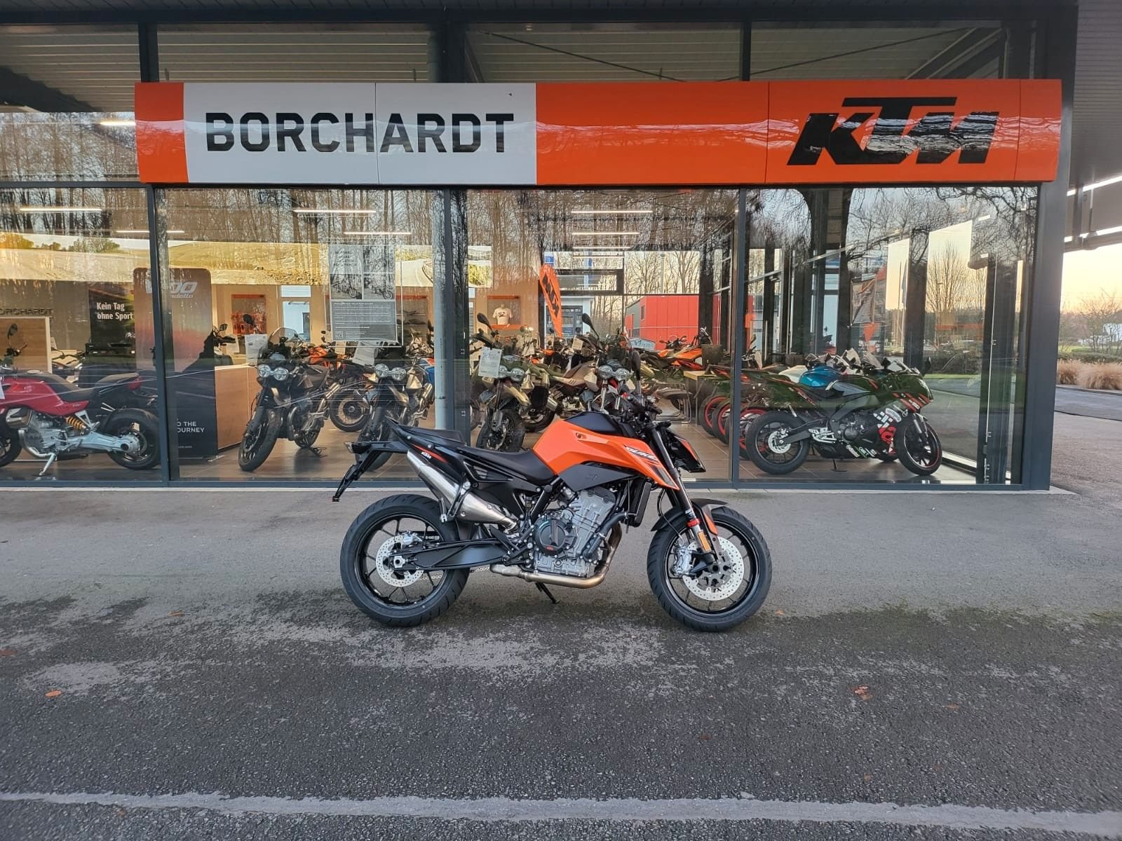 KTM 790 Duke L