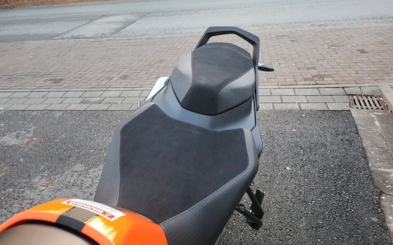 Neufahrzeug KTM 790 Duke L - Bild 13