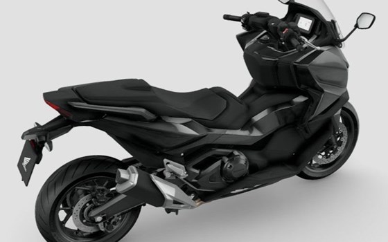 Neufahrzeug Honda Forza 750 - Bild 6