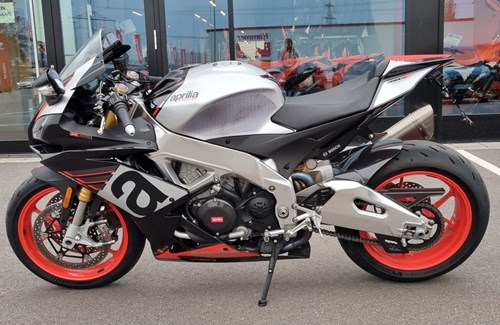 Gebrauchtmotorrad Aprilia RSV4 RR