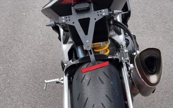 Gebrauchtmotorrad Aprilia RSV4 RR - Bild 6