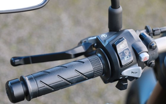 Gebrauchtmotorrad Honda CB650R - Bild 4