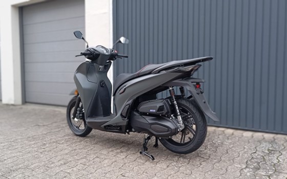 Neufahrzeug Honda SH350i - Bild 3