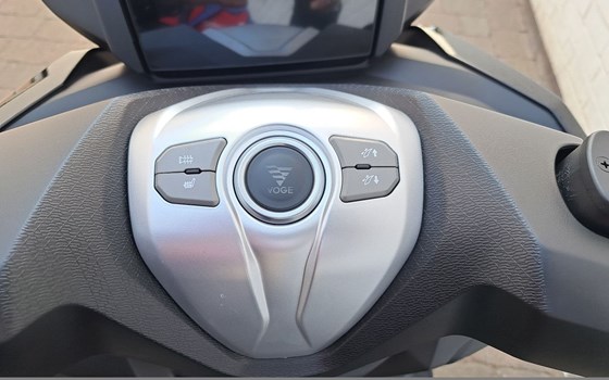 Neufahrzeug Voge SR4 350i ABS - Bild 5