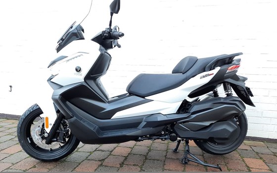 Neufahrzeug Voge SR4 350i ABS - Bild 9