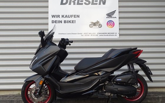 Gebrauchtmotorrad Honda Forza 125 - Bild 3