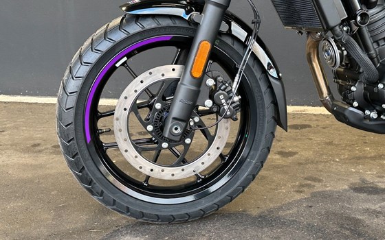 Gebrauchtmotorrad Royal Enfield Guerrilla 450 - Bild 19