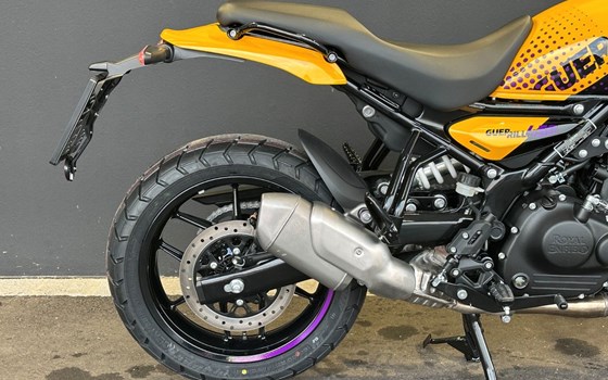 Gebrauchtmotorrad Royal Enfield Guerrilla 450 - Bild 22