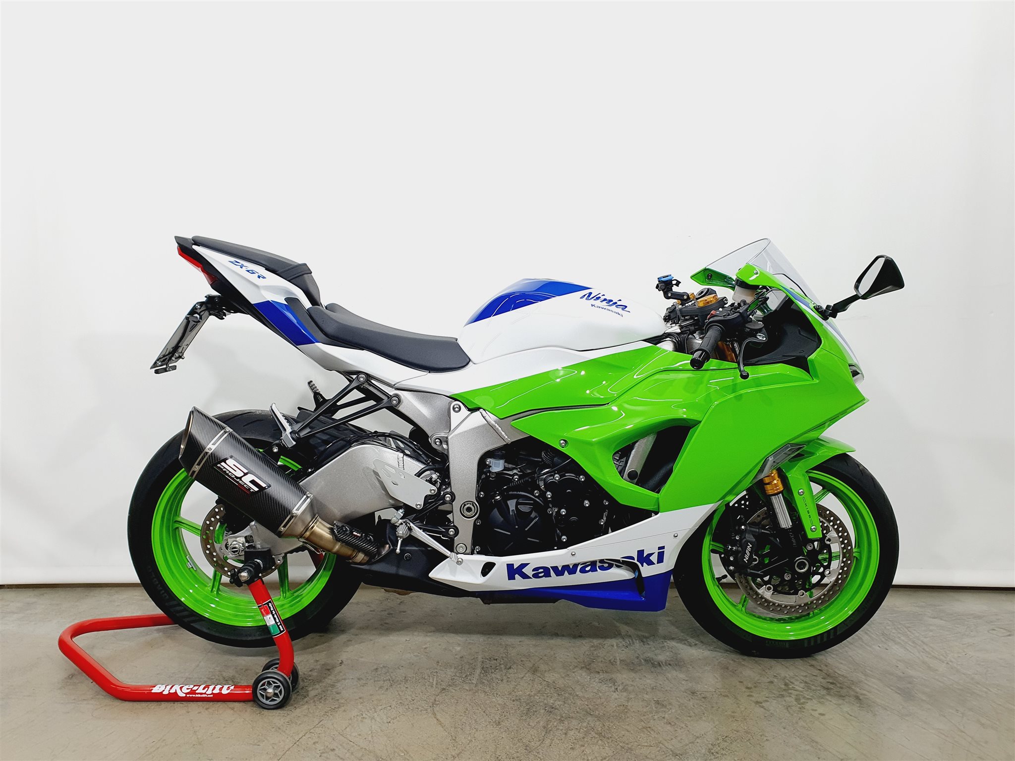 Kawasaki Ninja ZX-6R 40th Anniversary Edition