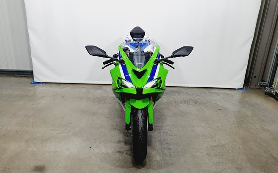 Gebrauchtmotorrad Kawasaki Ninja ZX-6R 40th Anniversary Edition - Bild 8