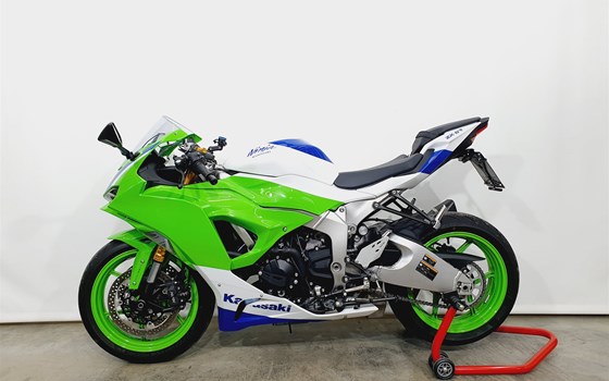 Gebrauchtmotorrad Kawasaki Ninja ZX-6R 40th Anniversary Edition - Bild 5