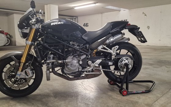 Gebrauchtmotorrad Ducati Monster S4RS - Bild 3