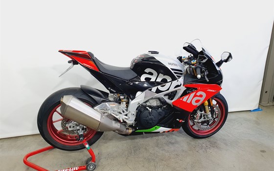 Gebrauchtmotorrad Aprilia RSV4 RF - Bild 5