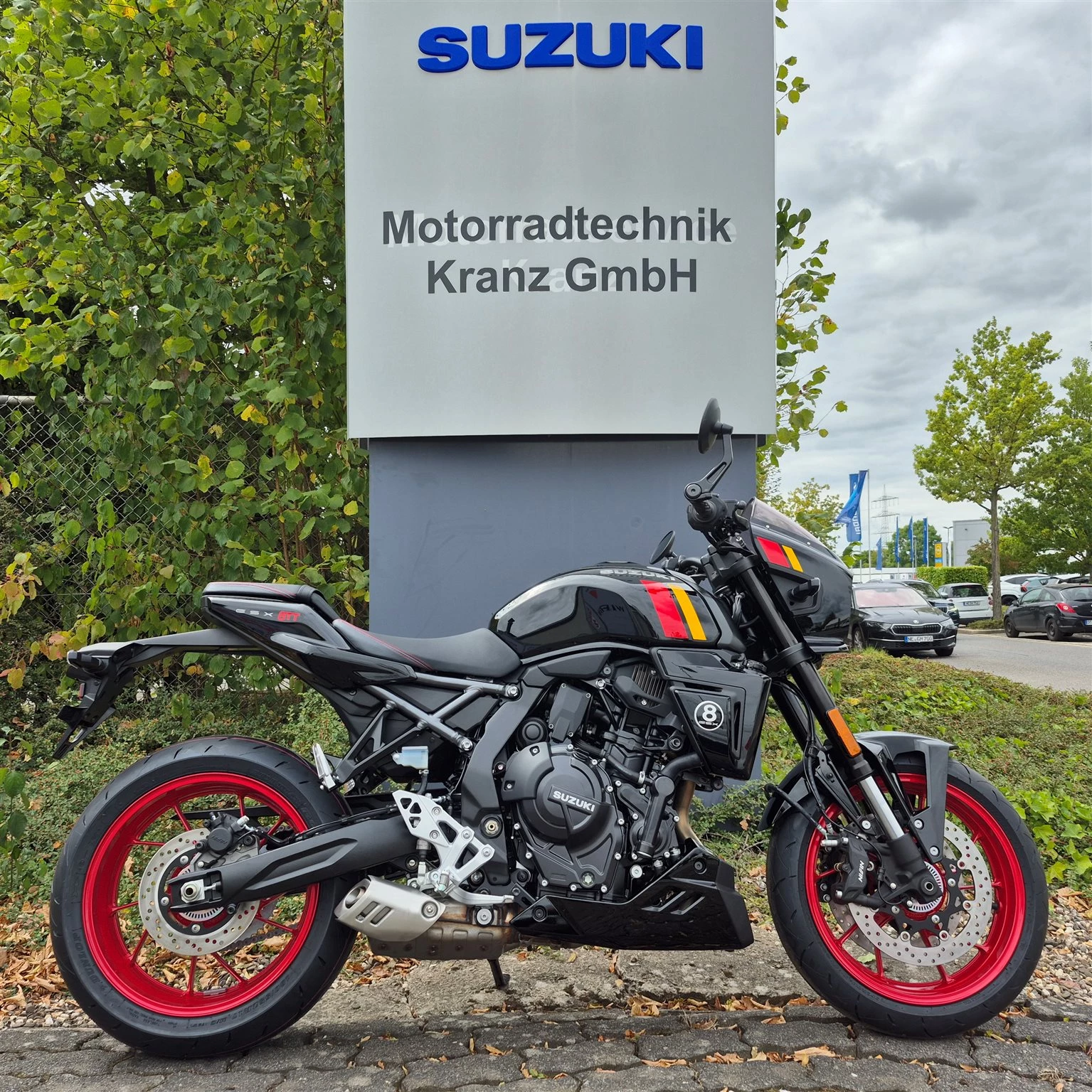 Suzuki GSX-8TT