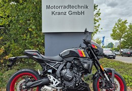 Neumotorrad Suzuki GSX-8TT