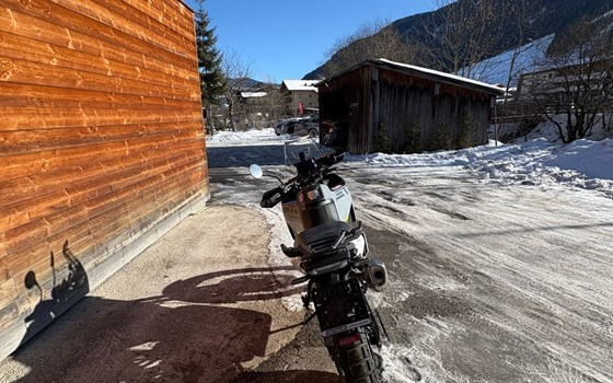 Gebrauchtmotorrad Husqvarna Norden 901 - Bild 5