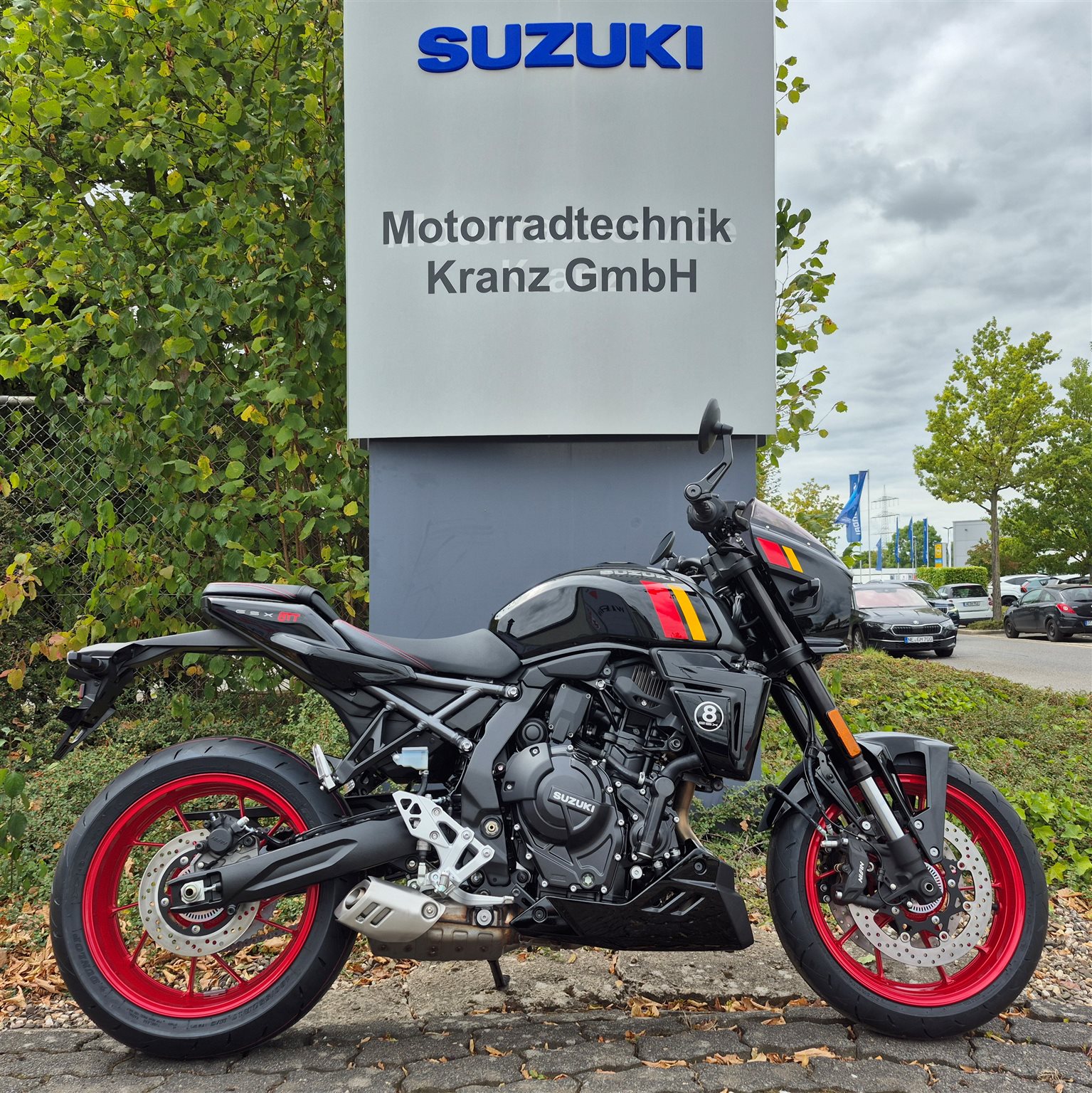 Suzuki GSX-8TT