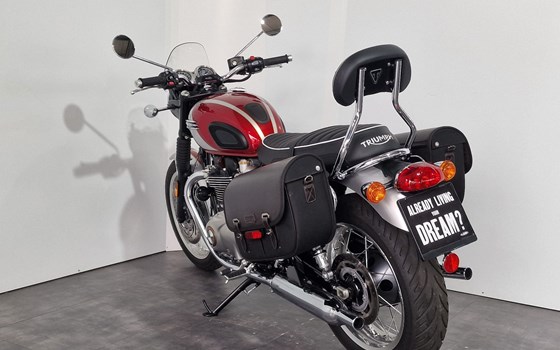 Gebrauchtmotorrad Triumph Bonneville T120 - Bild 2