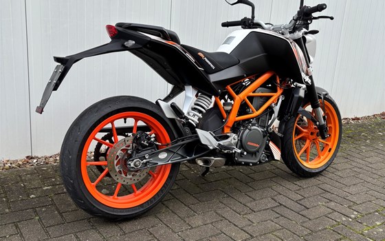 Gebrauchtmotorrad KTM 390 Duke - Bild 3