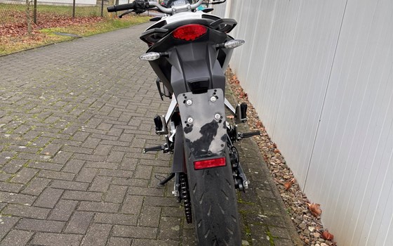 Gebrauchtmotorrad KTM 390 Duke - Bild 6