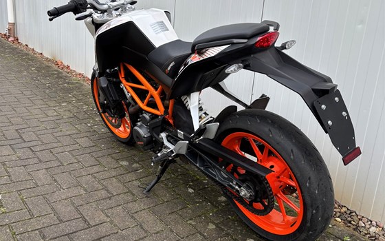 Gebrauchtmotorrad KTM 390 Duke - Bild 7