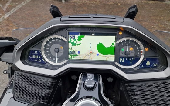 Gebrauchtmotorrad Honda GL 1800 Goldwing Tour DCT - Bild 6