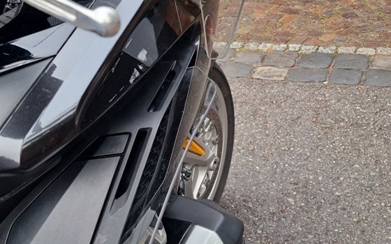 Gebrauchtmotorrad Honda GL 1800 Goldwing Tour DCT - Bild 8