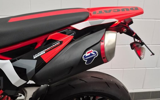 Gebrauchtmotorrad Ducati Hypermotard 698 Mono RVE - Bild 17