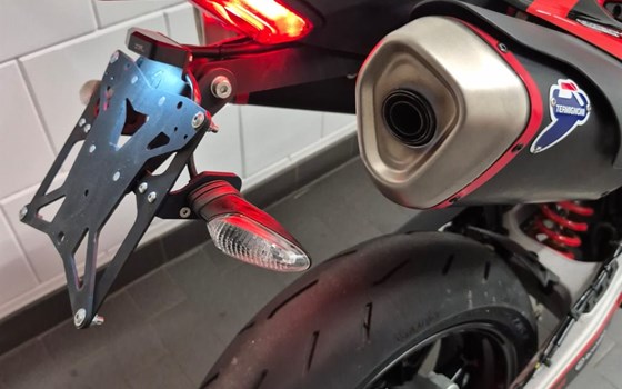 Gebrauchtmotorrad Ducati Hypermotard 698 Mono RVE - Bild 9